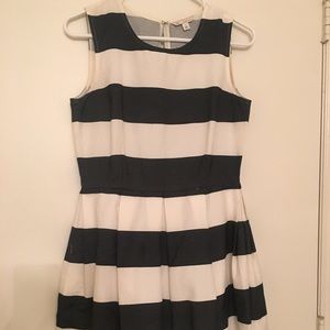 Gap dress with pockets